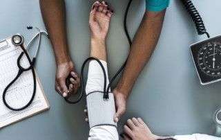 Cómo afecta la hipertensión arterial a nuestros ojos